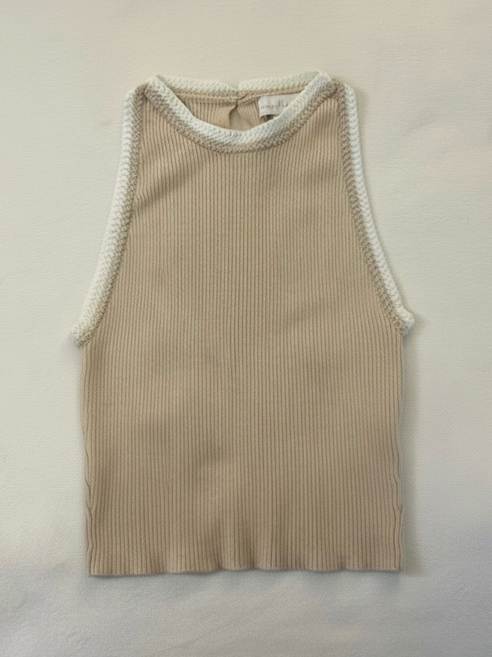 House of Harlow 1960 Cream Crop Top with White trim